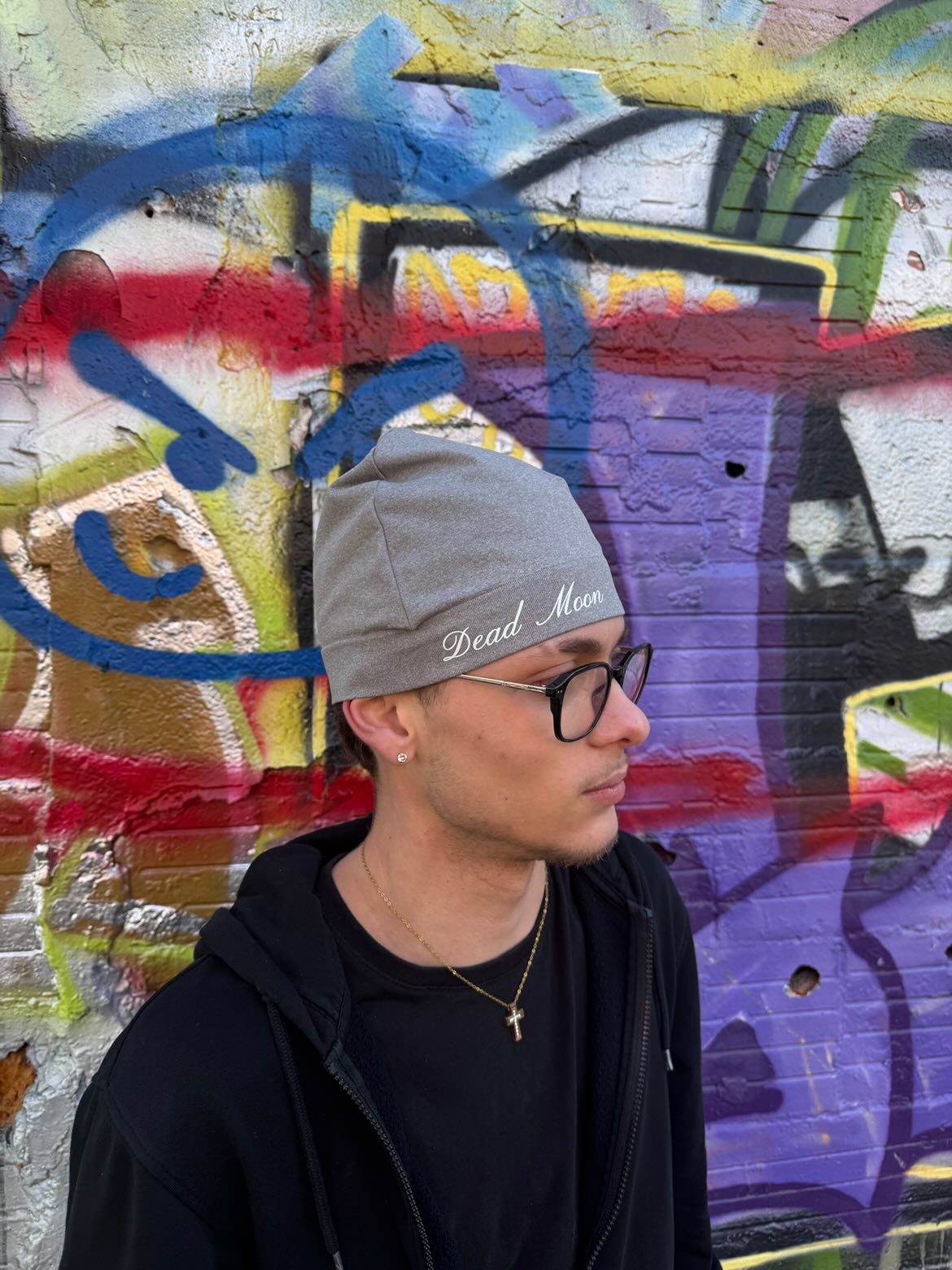 greyfitbeanies (deadmoon)